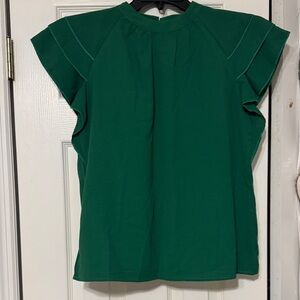 Chic Women's Green Blouse